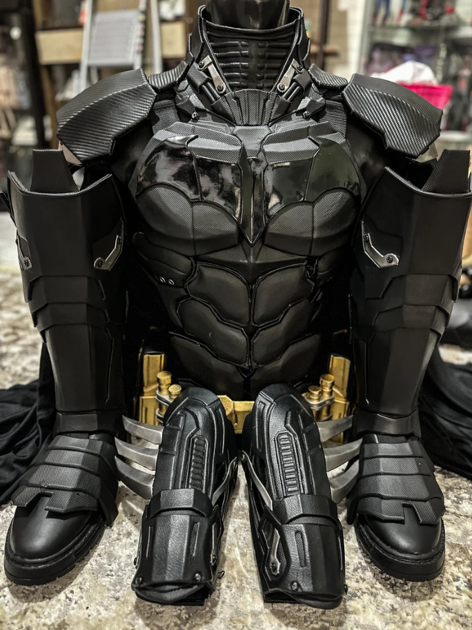 batman arkham knight /chest and torso cosplay / custom / body armor / belt /shoulder / shin protector and shoes