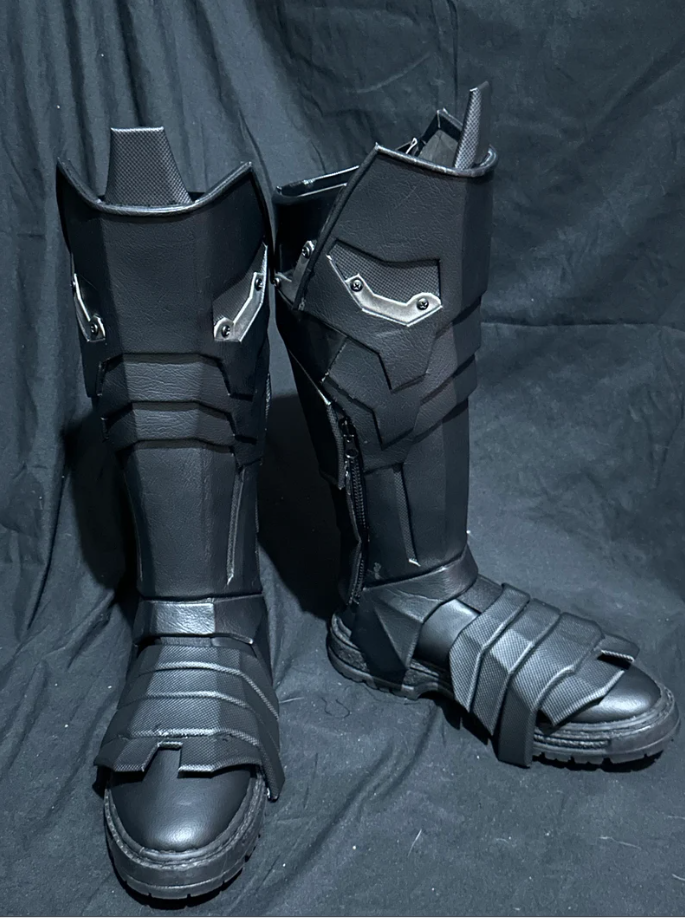 batman arkham knight /chest and torso cosplay / custom / body armor / belt /shoulder / shin protector and shoes