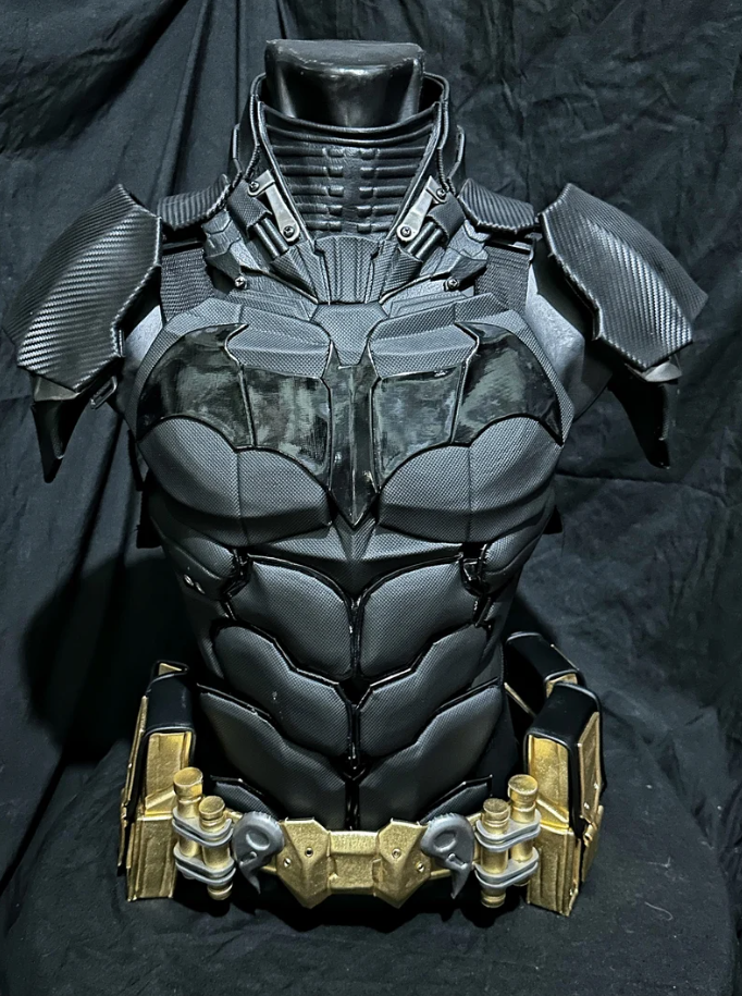 batman arkham knight /chest and torso cosplay / custom / body armor / belt /shoulder / shin protector and shoes