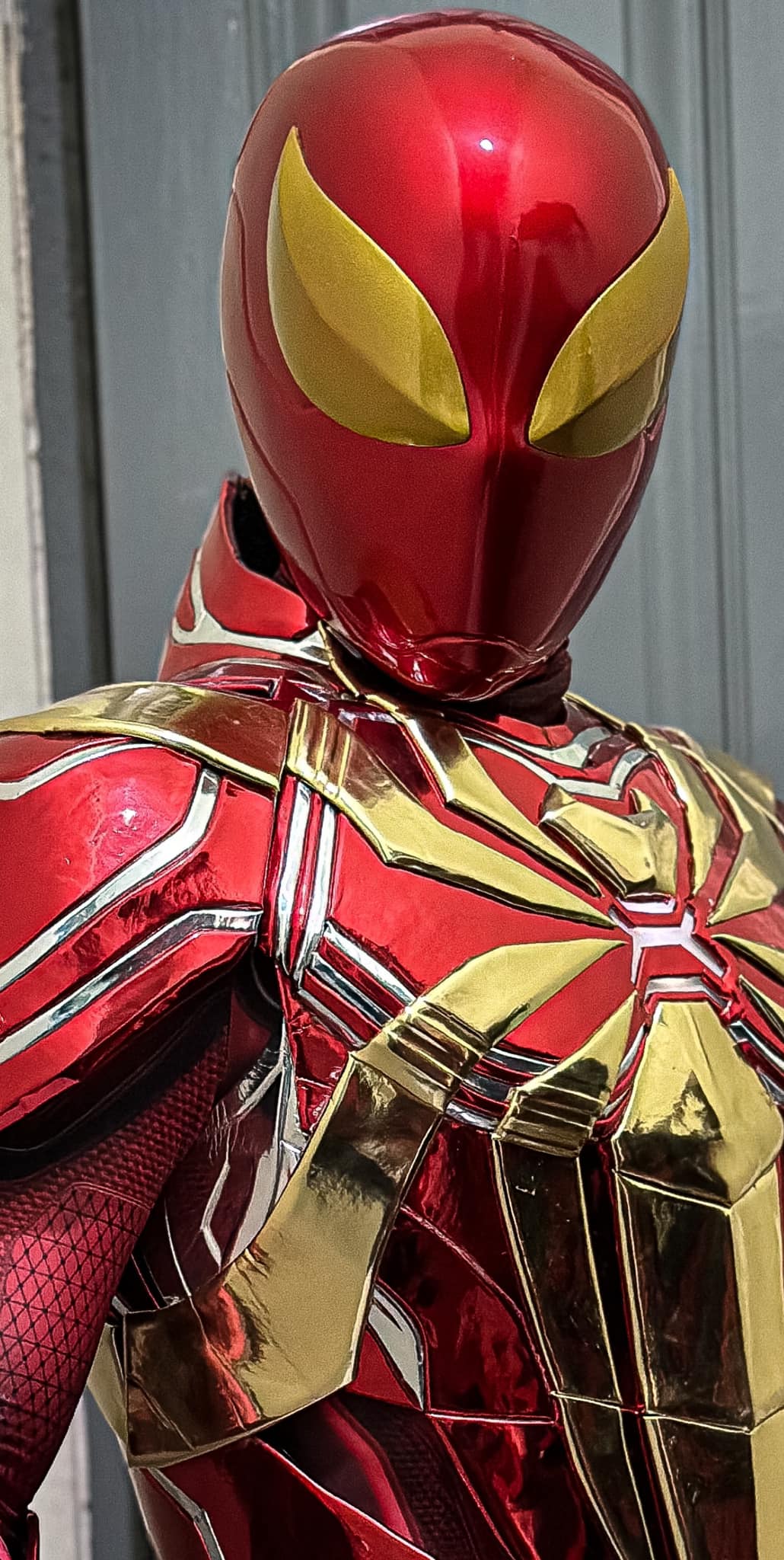 Iron spider ps4 helmet / spiderman mask