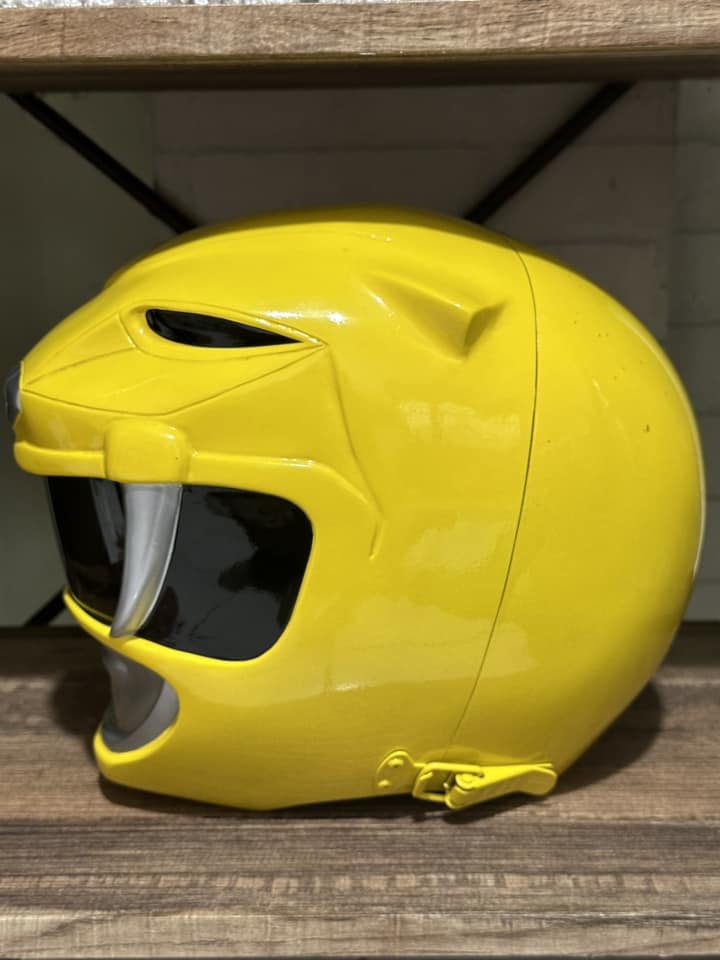 Helmet yellow ranger mmpr / power ranger /sentai