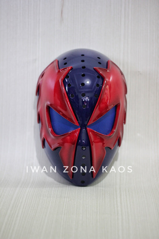 Spiderman 2099 with shadow faceshell and lenses