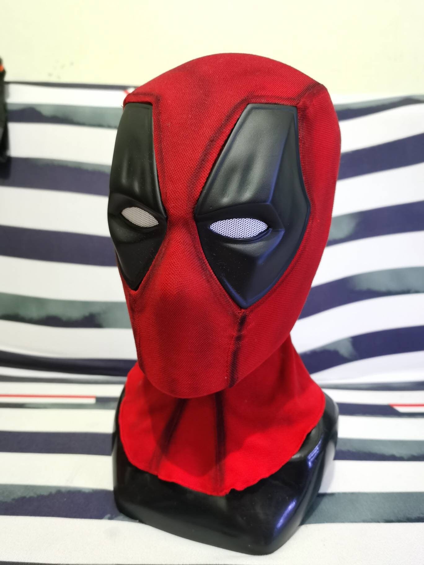 Deadpool mask / deadpool faceshell / deadpool cosplay / deadpool faceshell / deadpool helmet replica