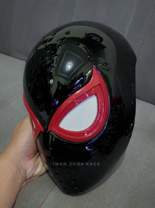 Miles morales ps5 faceshell and lenses