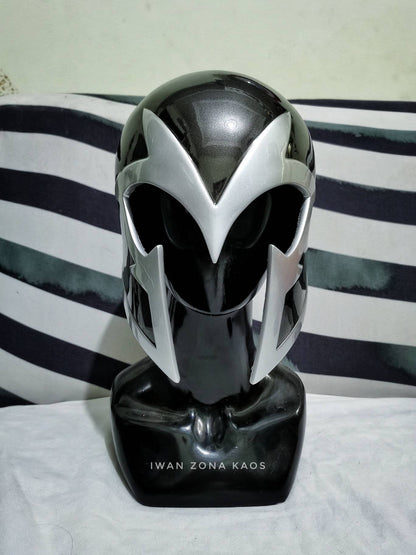 Grey Magneto helmet / x-men /x-men first class