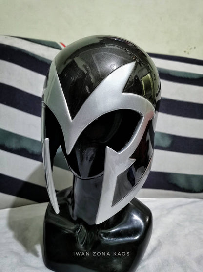 Grey Magneto helmet / x-men /x-men first class