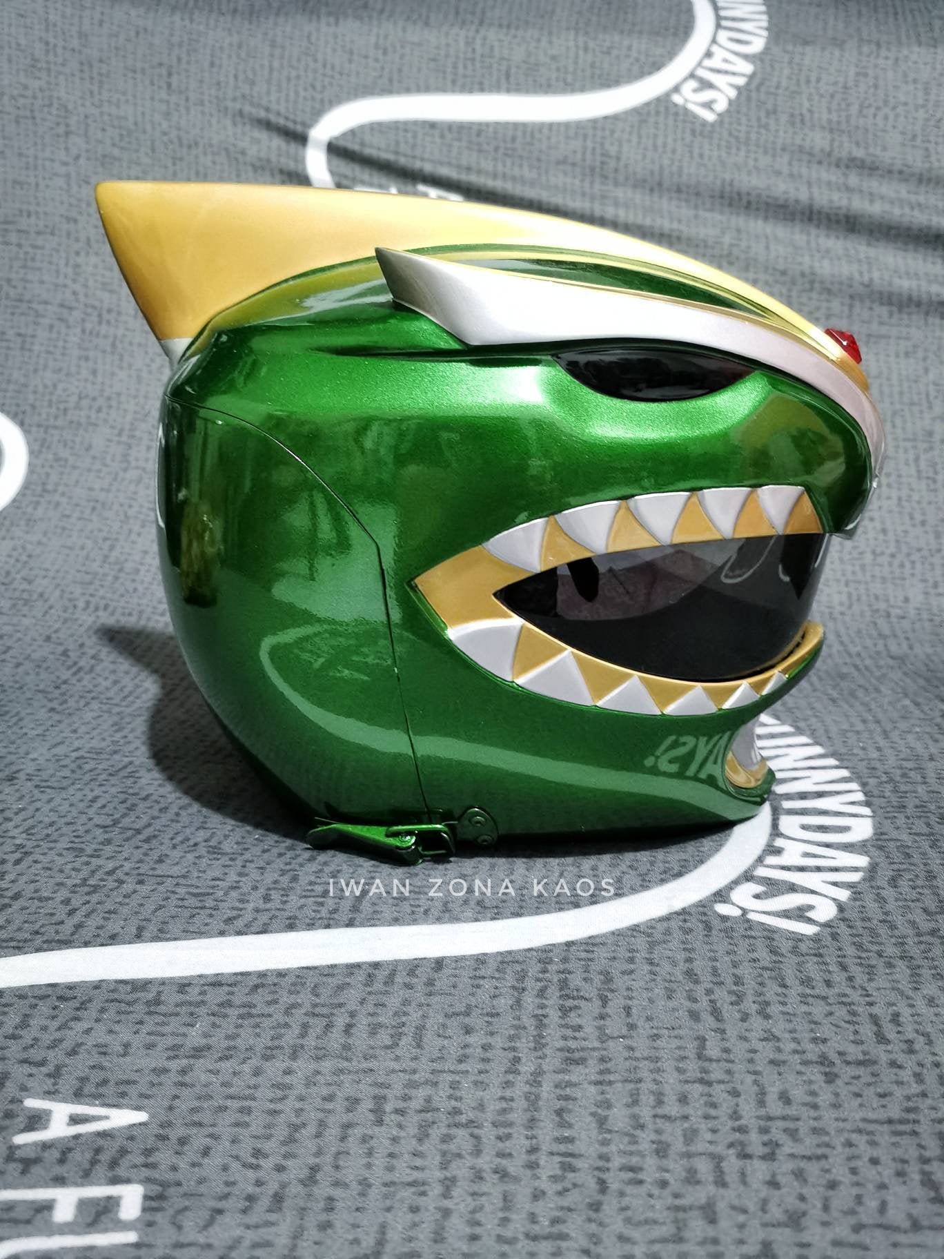 Green ranger bat in the sun helmet
