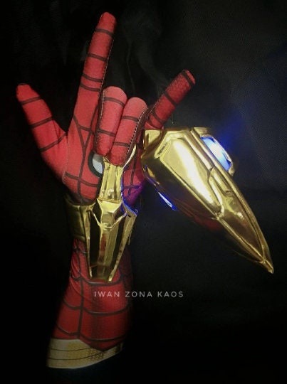 Web Shooter (X2) pair Iron Spider Led / Spider-Man Infinity War / Iron Spider
