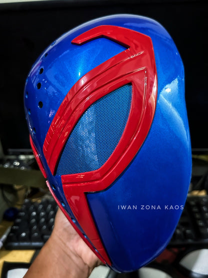 2099 Spiderman across the spider verse / miguel ohara /faceshell and lenses / face Shell