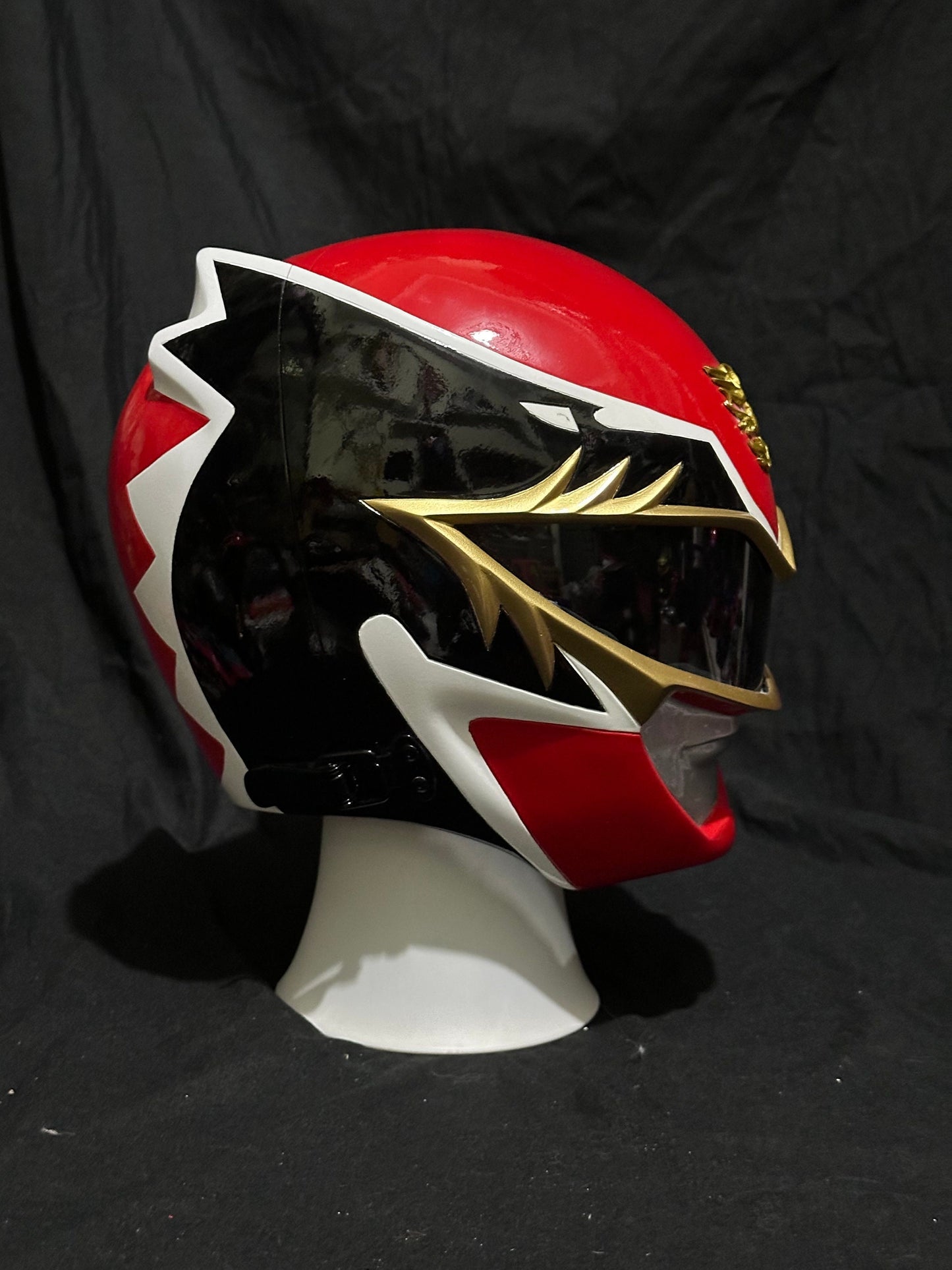 Power Rangers red Megaforce helmet / red Tensou Sentai Goseiger helmet