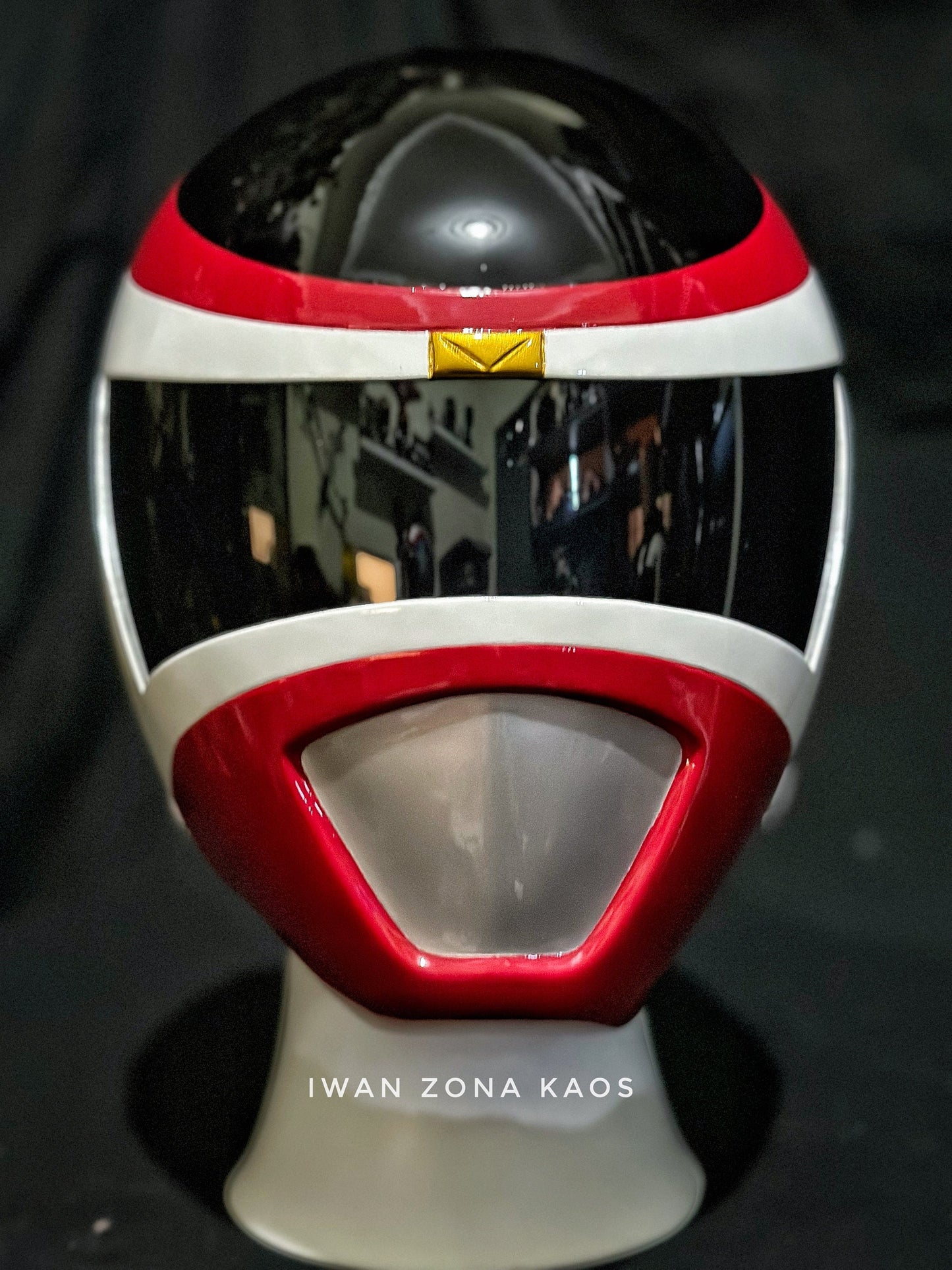 red space ranger helmet / denji sentai megaranger helmet